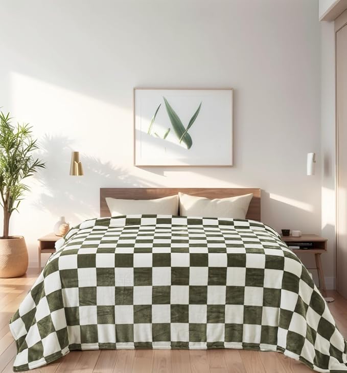 Checkered Throw Blanket, 50x60 Inches Travel Size Sage Green Microfiber Soft Cozy Fluffy Warm Hand Made Throw Blankets for Couch, Sofa, Chair, Bed, Camping, Picnic,Sage Green