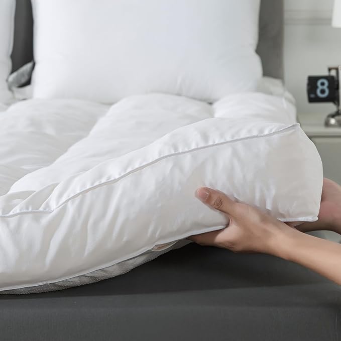 WhatsBedding 5 Inch Memory Foam Mattress Topper King for Pressure Relief, 100% Cotton Cover, Comfort Supportive Pillow Top Mattress Topper, 2000GSM Fluffy Shredded Memory Foam Filled