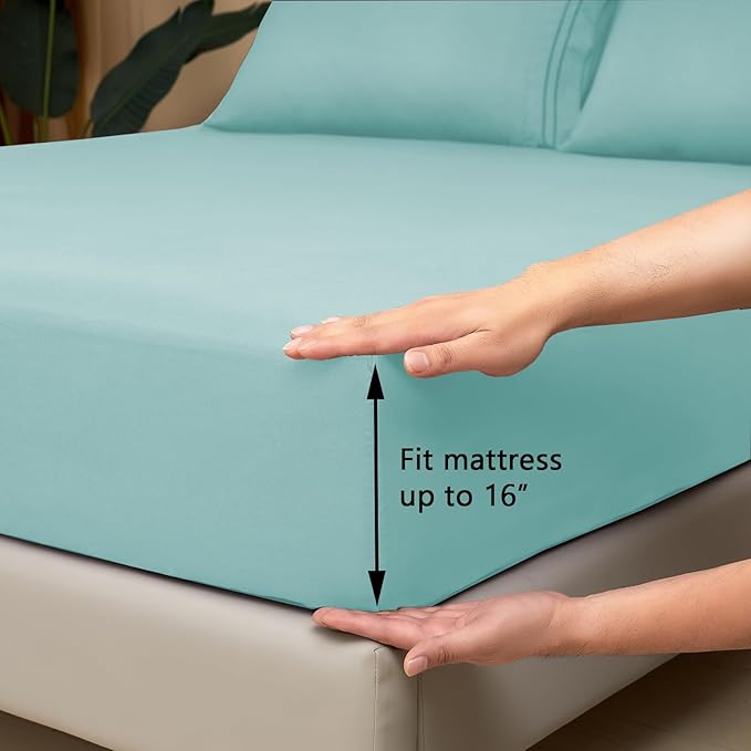Mejoroom Full Size Sheet Set - Soft Microfiber Bed Sheets - Deep Pocket Fitted Sheet, Breathable, Wrinkle & Fade Resistant - 4 Piece (Full, Grayish Green)