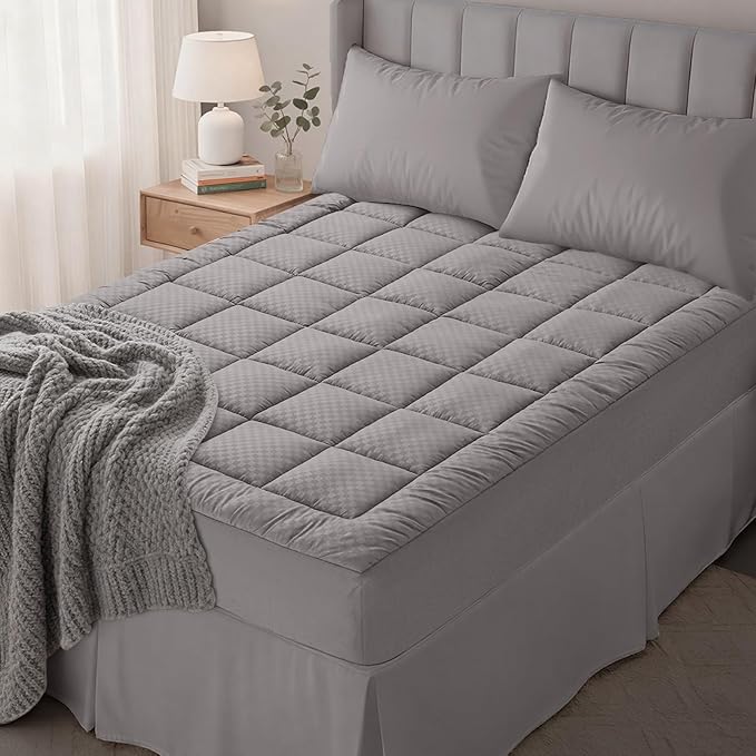 OLANLY Queen Quilted Fitted Mattress Pad – Soft Down Alternative Pillow Top Mattress Topper, Cooling Comfort Breathable Mattress Cover, Machine Washable Deep Pocket Mattress Protector, Light Grey
