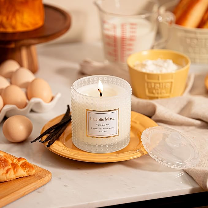 LA JOLIE MUSE Vanilla Cake Scented Candles, Vanilla Candles for Home Scented, Luxury Candle Gift for Women, Natural Soy Wax, 75 Hours Long Burning, 10 OZ
