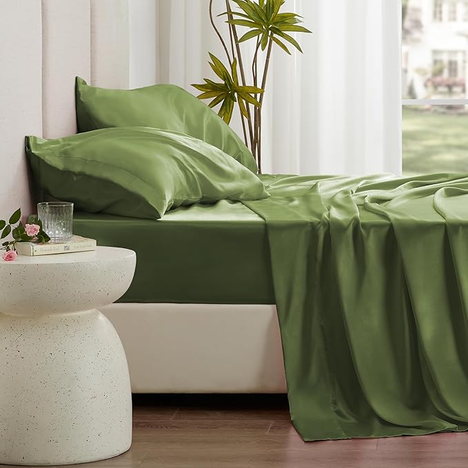 Love's cabin California King Satin Sheet Sets - 4 Piece Sage Silky Sheets Bed Set with Deep Pocket, Luxury Silk Feel Satin Cal King Sheet Set (1 Flat Sheet,1 Fitted Sheet,2 Pillow Cases)