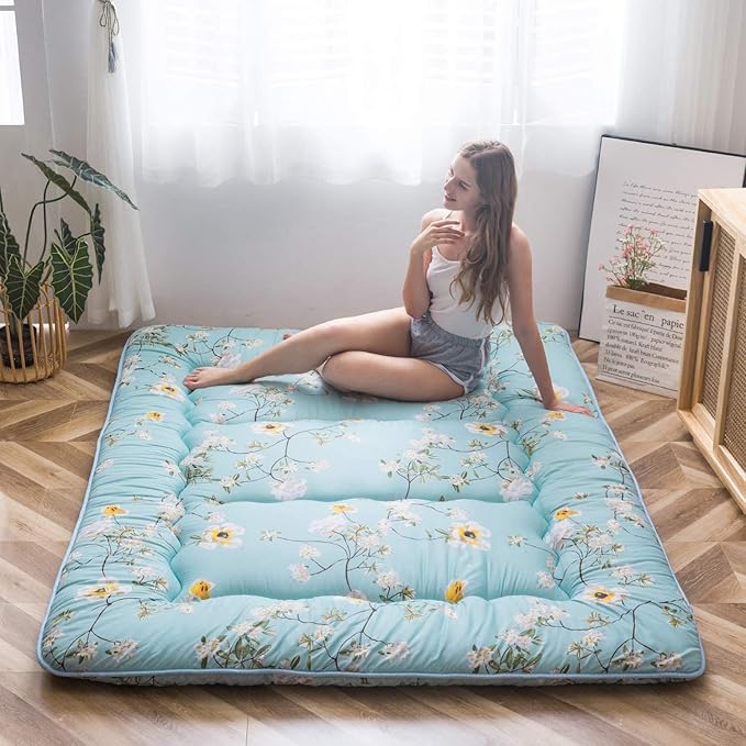 MAXYOYO Rustic Floral Korean Floor Mattress Japanese Futon, Foldable Bed Roll Up Camping Lounger Bed Couches and Sofas Mattress Topper Queen Size