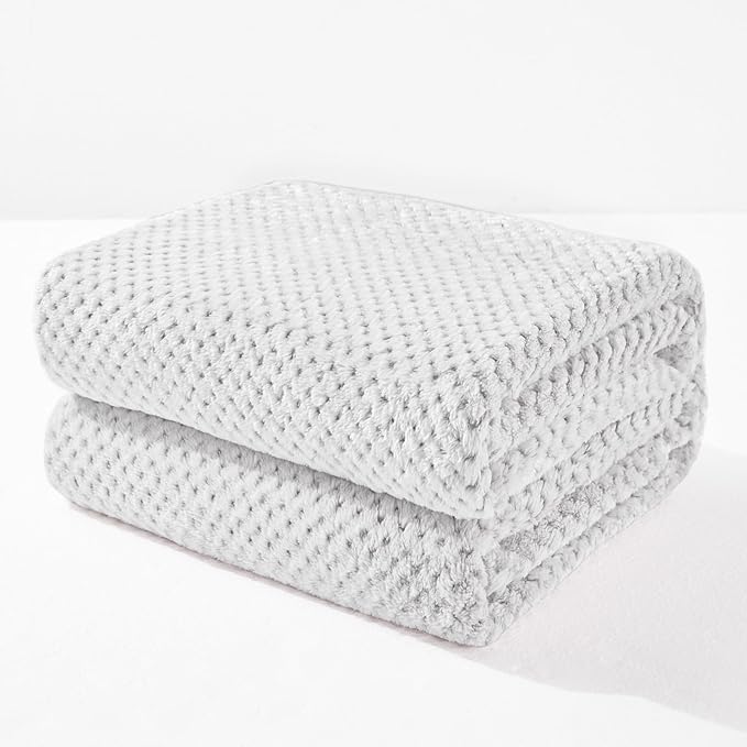 Exclusivo Mezcla Fleece Bed Blanket Queen Size, Super Soft and Warm Blankets for Couch, Sofa and Bed Waffle Textured, Cozy, Fuzzy and Lightweight (Mixed Light Grey, 90x90 Inches)