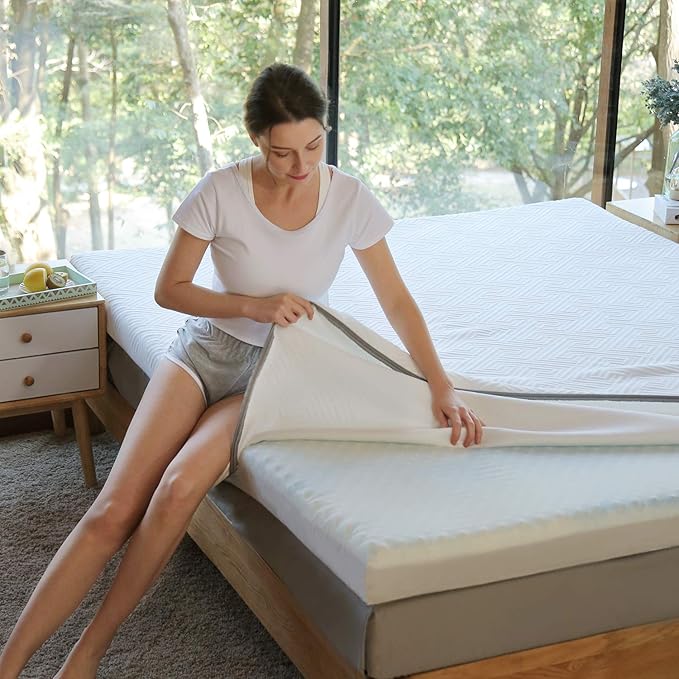 Novilla Mattress Topper Queen, 3 Inch Dual Layer Memory Foam Mattress Topper Enhance Cooling, Supportive & Pressure Relieving, with Breathable Cover,Queen Size, Yozora
