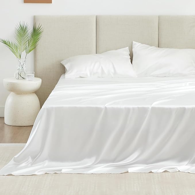 Love's cabin California King Satin Sheet Sets - 4 Piece White Silky Sheets Bed Set with Deep Pocket, Luxury Silk Feel Satin Cal King Sheet Set (1 Flat Sheet,1 Fitted Sheet,2 Pillow Cases)