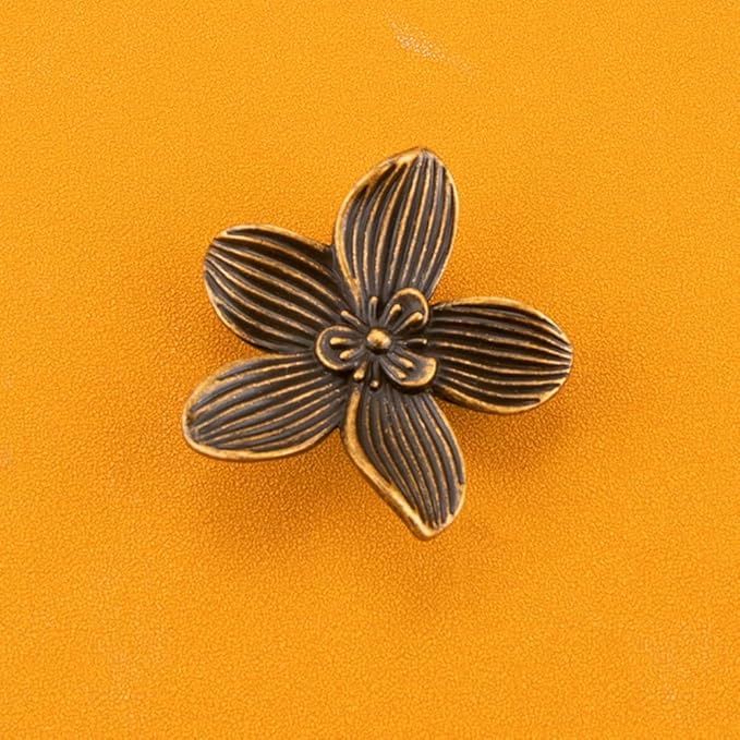 Flower Cabinet Knobs, Antique Brass, 4 Pack, Zinc Alloy Decorative Hardware for Decorative Handles for Furniture, Vanity, Kitchen,Closet, Bathroom – Unique Antique Pull