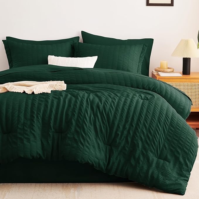 CozyLux King Size Comforter Set Emerald Green Seersucker 7 Pieces Bed in a Bag King Comforter Set with Sheets, Luxury Soft Bedding Set with Down Alternative Comforter, Sheets, Pillowcases & Shams
