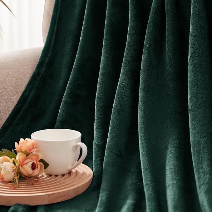Exclusivo Mezcla Fleece Throw Blanket for Couch, Sofa, 300GSM Super Soft and Warm Blankets, Forest Green Throw All Season Use, Cozy, Plush, Lightweight, 50x60 Inches
