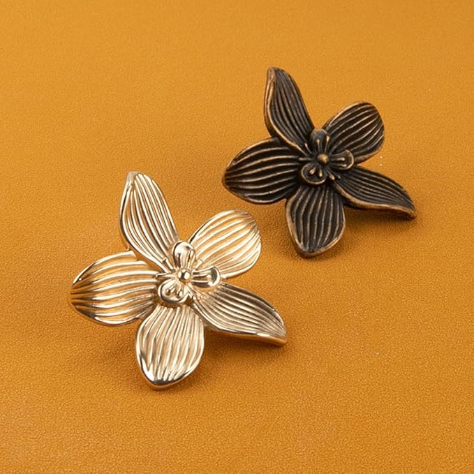 Flower Cabinet Knobs, Antique Brass, 4 Pack, Zinc Alloy Decorative Hardware for Decorative Handles for Furniture, Vanity, Kitchen,Closet, Bathroom – Unique Antique Pull