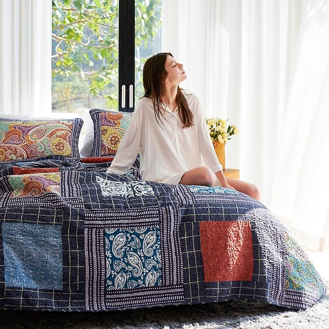 Secgo Queen Comforter Set for Bed - 100% Cotton Quilts Queen Size, Black Bedspreads (90 * 98 Inch) with 2 Pillow Shams, Patchwork Reversible Lightweight Bedding