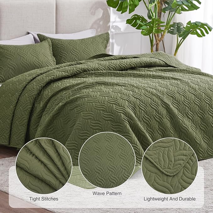 Love's cabin California King Size Quilt Bedding Set Olive Green Bedspread - Cal King Summer Lightweight Bedspread Comforter - Wave Pattern Coverlet for All Season - 3 Pieces (1 Quilt, 2 Pillow Shams)