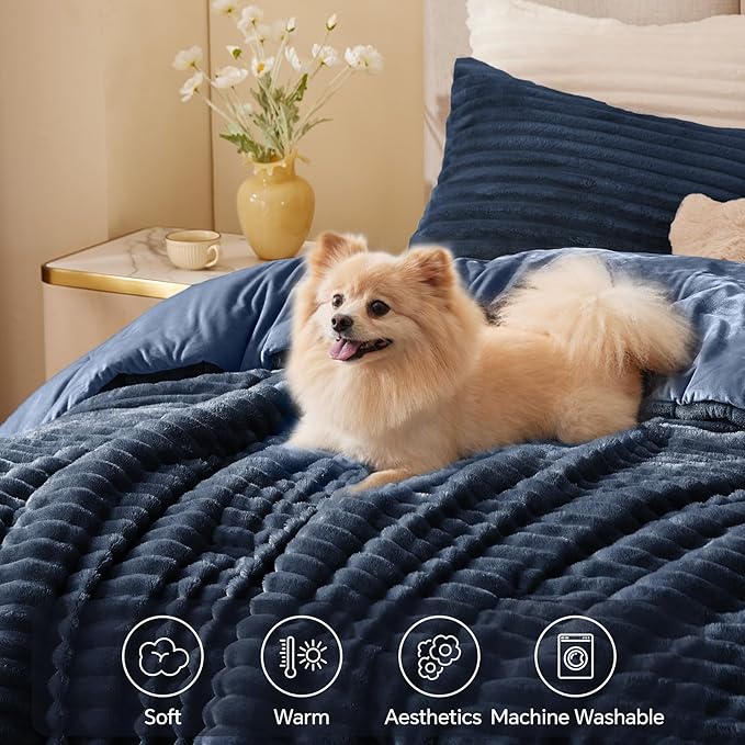 BEDELITE Fleece Oversized Queen Comforter Set -Super Soft & Warm Fluffy Navy Blue Bedding, Luxury Fuzzy Heavy Bed Set for Winter with 2 Pillow Cases