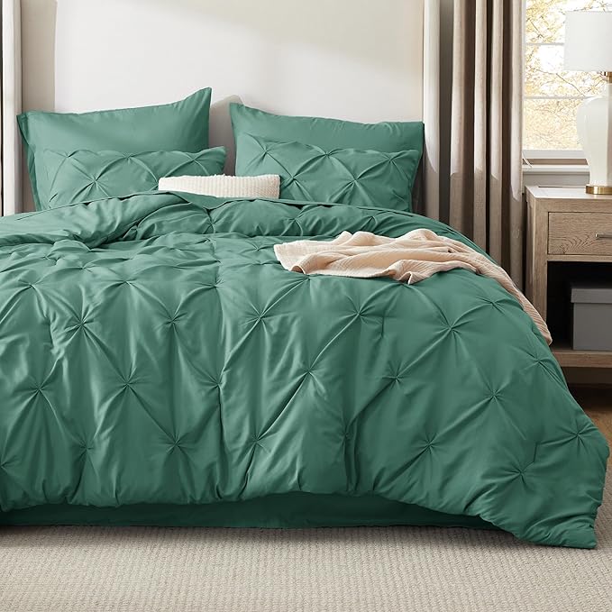 Bedsure Queen Comforter Set Baby Pea Green - Bed in a Bag Queen Size Bedding 7 Pieces, GentleSoft™ Pintuck Bed Set Gift for Family, Pinch Pleat All Season Comforter with Sheets, Pillowcases & Shams