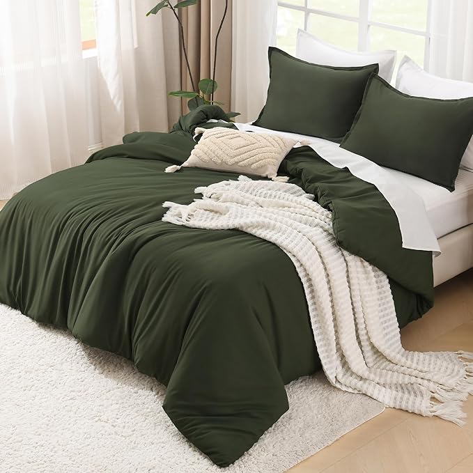 Litanika Oversized King Comforter 128x120, 3 Pieces Olive Green Lightweight Solid Bedding Comforter Set, All Season Fluffy Bed Set (1 Comforter & 2 Pillowcases)