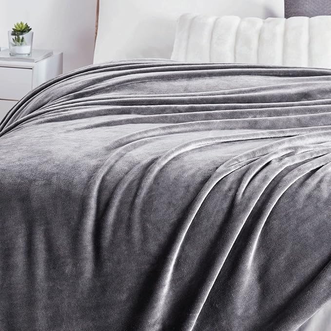 Walensee Fleece Blanket Plush Throw Fuzzy Lightweight (King Size 108x90 Dark Grey) Super Soft Microfiber Flannel Blankets for Couch, Bed, Sofa Ultra Luxurious Warm and Cozy for All Seasons