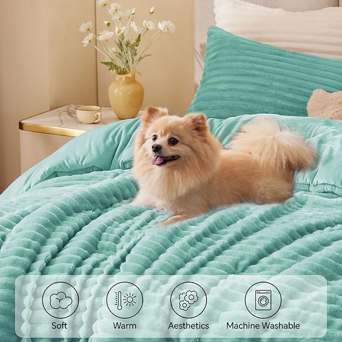 BEDELITE Fleece King Comforter Set -Super Soft & Warm Fluffy Haze Blue Bedding, Luxury Fuzzy Heavy Bed Set for Winter with 2 Pillow Cases