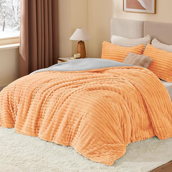 BEDELITE Fleece King Comforter Set -Super Soft & Warm Fluffy Coral Bedding, Luxury Fuzzy Heavy Bed Set for Winter with 2 Pillow Cases