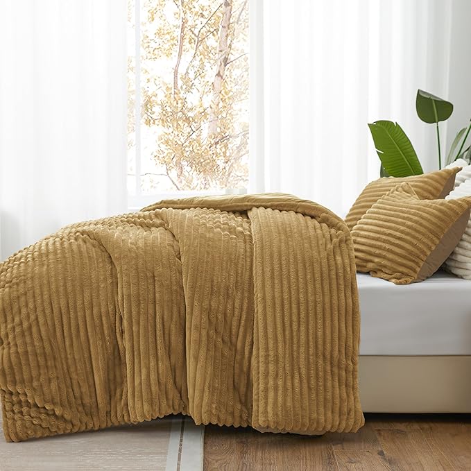 BEDELITE Fleece Full Comforter Set -Super Soft & Warm Fluffy Brown Bedding, Luxury Fuzzy Heavy Bed Set for Winter with 2 Pillow Cases