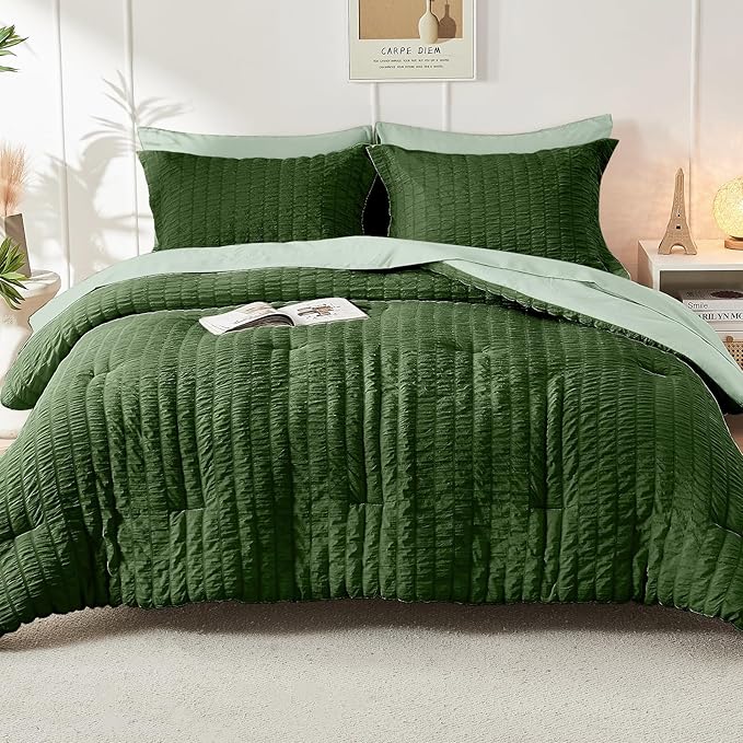 HYMOKEGE Dark Green/Sage Green California King Comforter Set Seersucker 7 Pieces, All Season Luxury Bed in a Bag for Bedroom, Bedding Set with Comforter, Sheets, Pillowcases & Shams