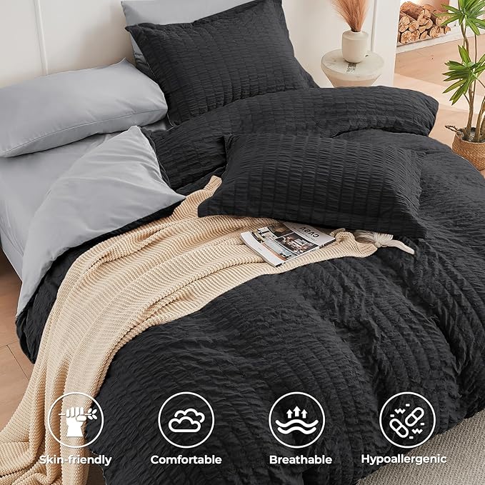HYMOKEGE Black/Light Grey California King Comforter Set Seersucker 7 Pieces, All Season Luxury Bed in a Bag for Bedroom, Bedding Set with Comforter, Sheets, Pillowcases & Shams
