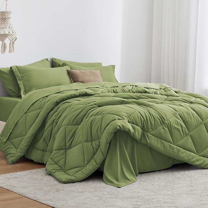 Love's cabin King Size Comforter Set Olive Green, 7 Pieces King Bed in a Bag, All Season Bedding Sets with 1 Comforter, 1 Flat Sheet, 1 Fitted Sheet, 2 Pillowcase and 2 Pillow Sham