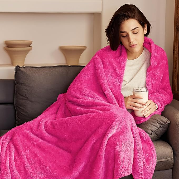 Exclusivo Mezcla Plush Fuzzy Fleece Throw Blanket Extra Large, Super Soft, Fluffy and Warm Blankets for Couch, Bed, Suitable for All Seasons (50x70 Inches, Hot Pink)