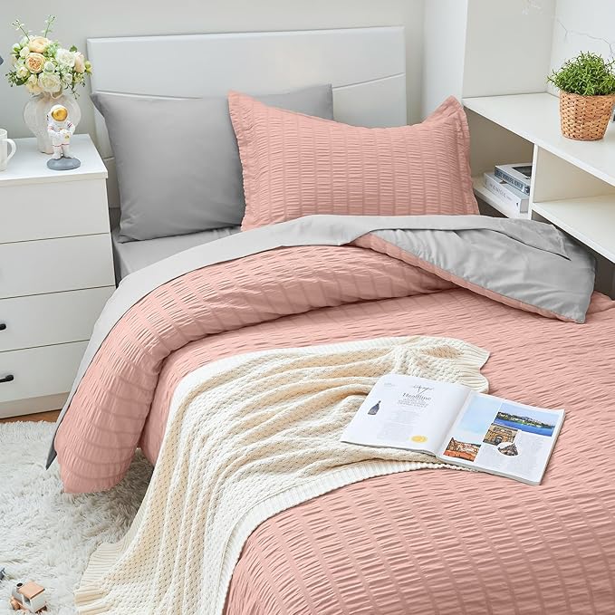 HYMOKEGE Rose Gold/Light Grey Twin XL Comforter Set Seersucker 5 Pieces, All Season Luxury Bed in a Bag for Bedroom, Bedding Set with Comforter, Sheets, Pillowcase & Sham