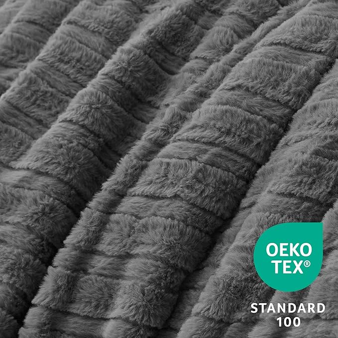 BEDELITE Fleece Queen Comforter Set -Super Soft & Warm Fluffy Grey Faux Fur Bedding, Luxury Fuzzy Heavy Bed Set for Winter with 2 Pillow Cases