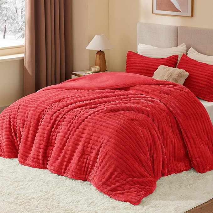 BEDELITE Fleece Queen Comforter Set -Super Soft & Warm Fluffy Red Bedding, Luxury Fuzzy Heavy Bed Set for Winter with 2 Pillow Cases