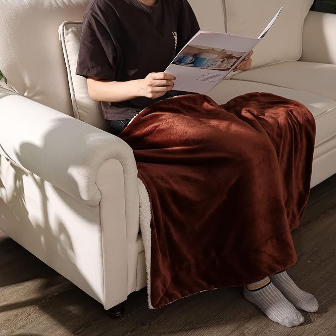 NANPIPER Baby Sherpa Blanket,Warm Toddler Throw Blanket,Soft Newborn Fleece Blanket for Winter (Brown,30x40 inches)