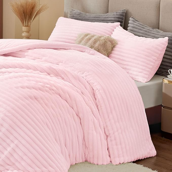 BEDELITE Fleece King Comforter Set -Super Soft & Warm Fluffy Cherry Blossom Bedding, Luxury Fuzzy Heavy Bed Set for Winter with 2 Pillow Cases
