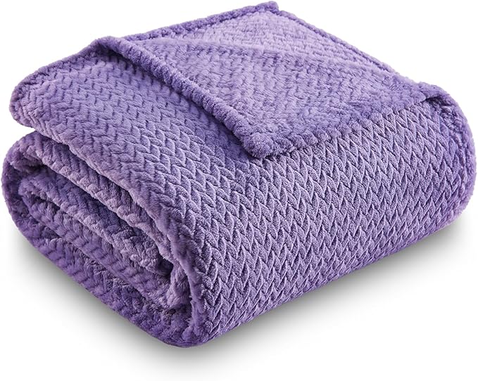 NEWCOSPLAY Super Soft Throw Blanket Lavender Premium Silky Flannel Fleece Leaves Pattern Lightweight Bed Blanket All Season Use (Lavender, Throw(50"x60"))