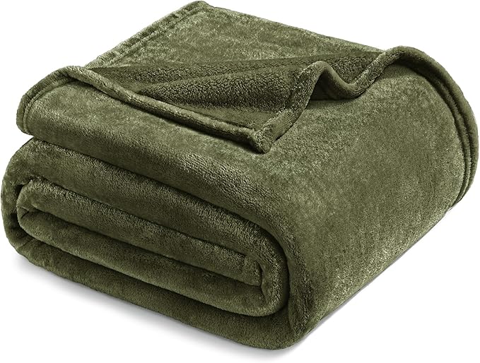 Exclusivo Mezcla Fleece Blanket Twin Size for Bed, Super Soft and Warm, All Season Use, Cozy, Plush, Lightweight, 90x66 Inches, Olive Green