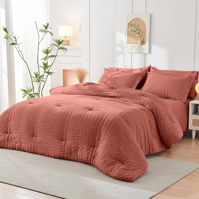 HYMOKEGE Coral Full Size Comforter Sets Seersucker 7 Pieces, All Season Luxury Bed in a Bag for Bedroom, Bedding Set with Comforter, Sheets, Pillowcases & Shams