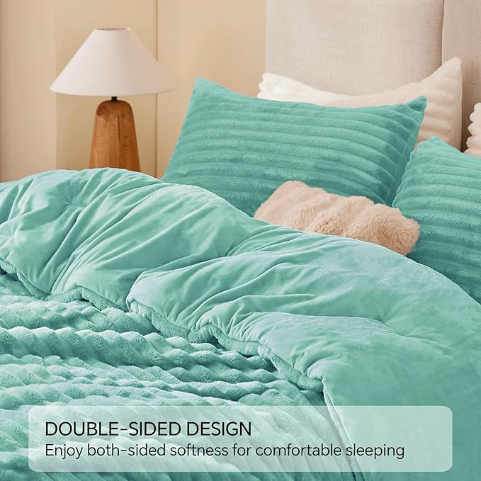 BEDELITE Fleece King Comforter Set -Super Soft & Warm Fluffy Haze Blue Bedding, Luxury Fuzzy Heavy Bed Set for Winter with 2 Pillow Cases