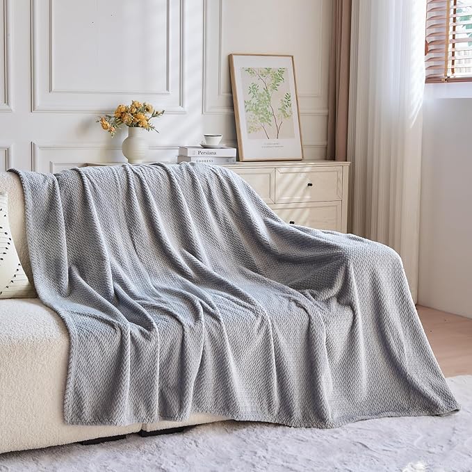 NEWCOSPLAY Super Soft King Blanket Grey Premium Silky Flannel Fleece Leaves Pattern Lightweight Bed Blanket All Season Use (Grey, King(90"x110"))