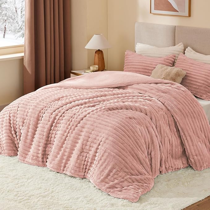 BEDELITE Fleece King Comforter Set -Super Soft & Warm Fluffy Dusty Pink Bedding, Luxury Fuzzy Heavy Bed Set for Winter with 2 Pillow Cases