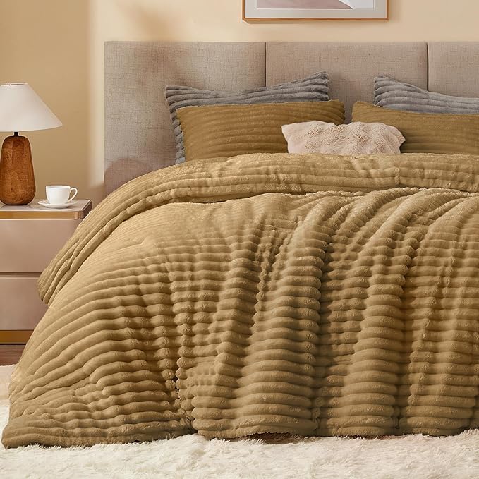 BEDELITE Fleece Queen Comforter Set -Super Soft & Warm Fluffy Brown Bedding, Luxury Fuzzy Heavy Bed Set for Winter with 2 Pillow Cases