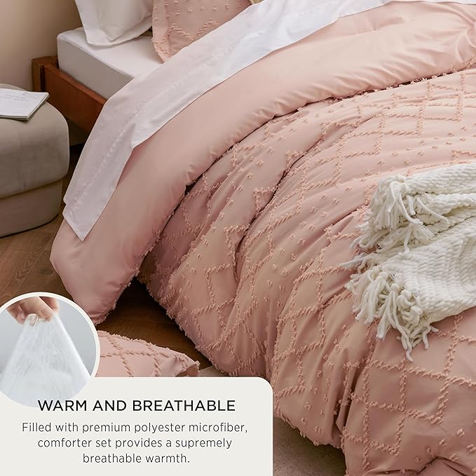 Bedsure Queen Comforter Set - Coral Pink Comforter, Boho Tufted Shabby Chic Bedding for Kids, 3 Pieces Vintage Farmhouse Bed Set for All Seasons, Fluffy Soft Bedding with 2 Pillow Shams