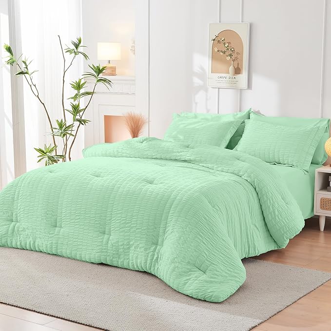 HYMOKEGE Mint Green Queen Comforter Set Seersucker 7 Pieces, All Season Luxury Bed in a Bag Queen for Bedroom, Bedding Set with Comforter, Sheets, Pillowcases & Shams