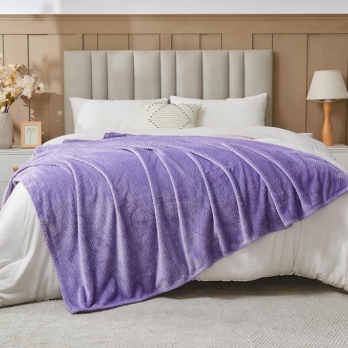 NEWCOSPLAY Super Soft Throw Blanket Lavender Premium Silky Flannel Fleece Leaves Pattern Lightweight Bed Blanket All Season Use (Lavender, Throw(50"x60"))