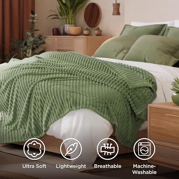 Bedsure GentleSoft Reseda California King Size Blanket for Couch - Cozy Soft Blankets for Women, Cute Small Fleece Throws for Girls, Birthday Gifts for Women, 102x96 Inches