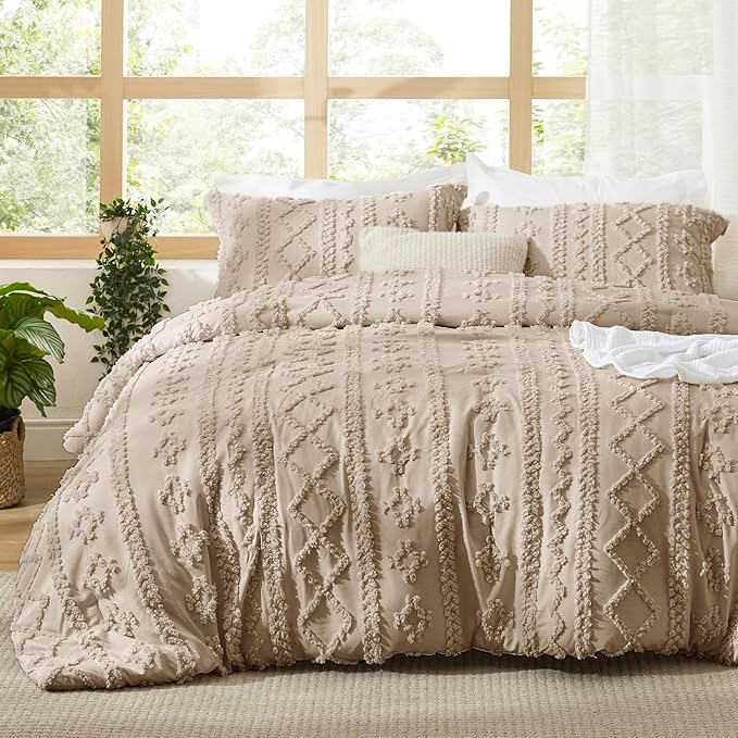 Bedsure Tufted Boho Comforter Set California King Size - Khaki Boho Bed Set, GentleSoft™ 3 Pieces Farmhouse Shabby Chic Embroidery Bedding, Gifts for Woman, Soft Jacquard Comforter for All Seasons