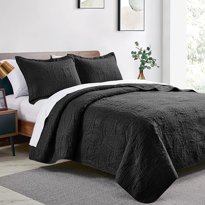 Love's cabin King Size Quilt Set Black Bedspreads - Soft Bed Fall Lightweight Bedspread Comforter - Modern Style Coin Pattern Coverlet for All Season - 3 Pieces (1 Quilt, 2 Pillow Shams)