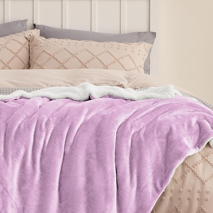 Bedsure GentleSoft Sherpa Fleece Blankets King Size for Bed - Thick and Warm Throw for Girls and Women, Soft Fuzzy Plush King Blanket for Winter, Lilac, 108x90 Inches