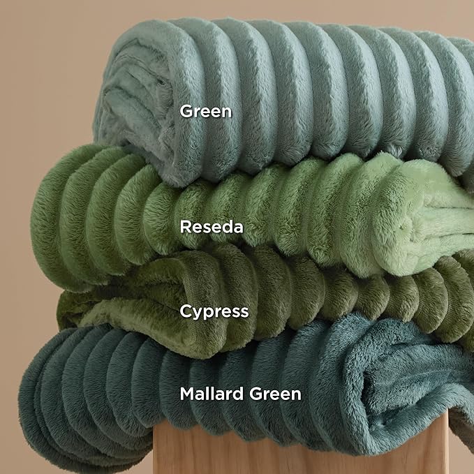 Bedsure GentleSoft Reseda California King Size Blanket for Couch - Cozy Soft Blankets for Women, Cute Small Fleece Throws for Girls, Birthday Gifts for Women, 102x96 Inches