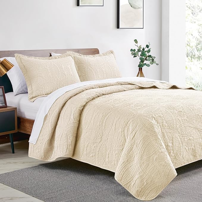 Love's cabin California King Size Quilt Set Beige Bedspreads - Soft Summer Lightweight Bedspread Comforter - Modern Coin Pattern Coverlet for All Season - 3 Pieces (1 Quilt, 2 Pillow Shams)