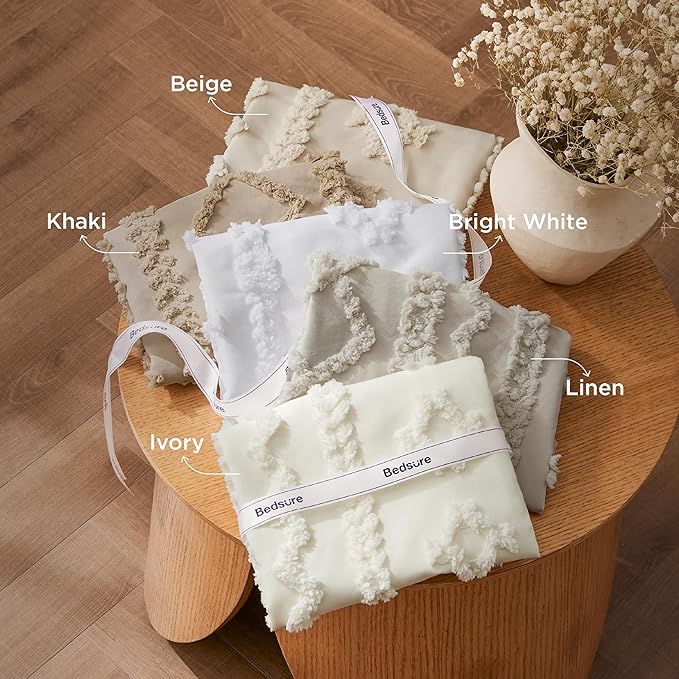 Bedsure Tufted Boho Comforter Set Queen Size - Ivory Boho Bed Set, GentleSoft™ 3 Pieces Farmhouse Shabby Chic Embroidery Bedding, Gifts for Woman, Soft Jacquard Queen Comforter for All Seasons