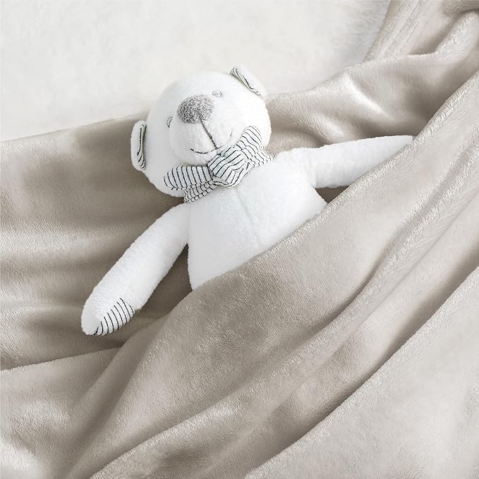 Bedsure GentleSoft Bedding Fleece Blanket for Girls and Boys - Soft Cozy Cute Small Throw Blankets for Travel, 43x55 Inches, Linen